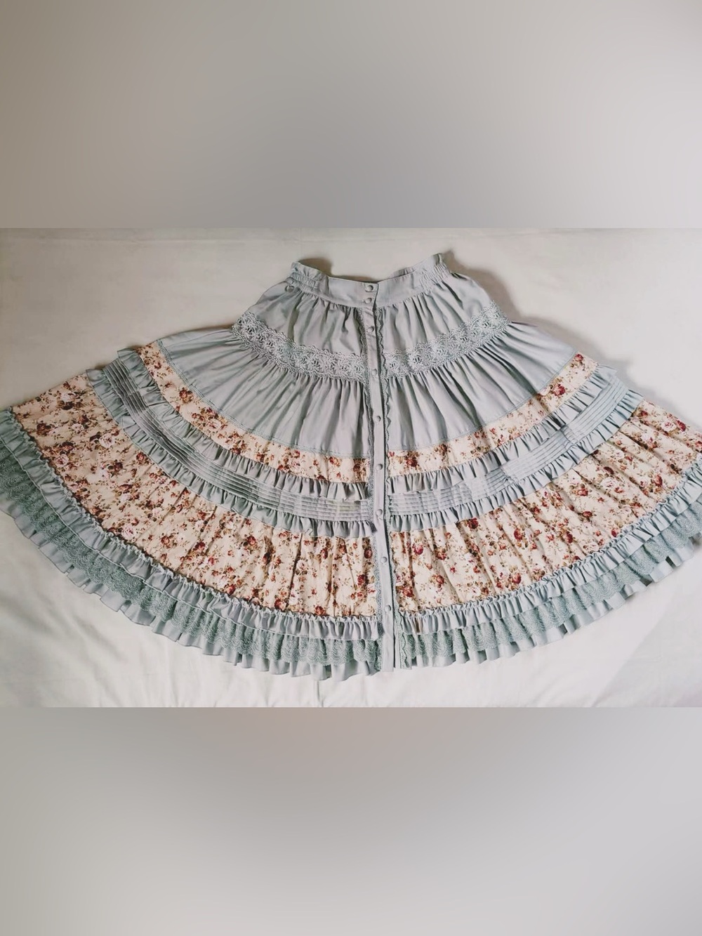 JS Lolita Victorian Sage Green Floral Tiered Midi Skirt